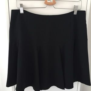Flash Sale 💥Black mini skirt